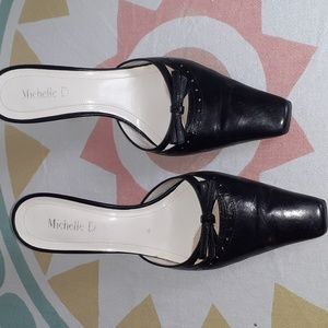 Black strapless short heel